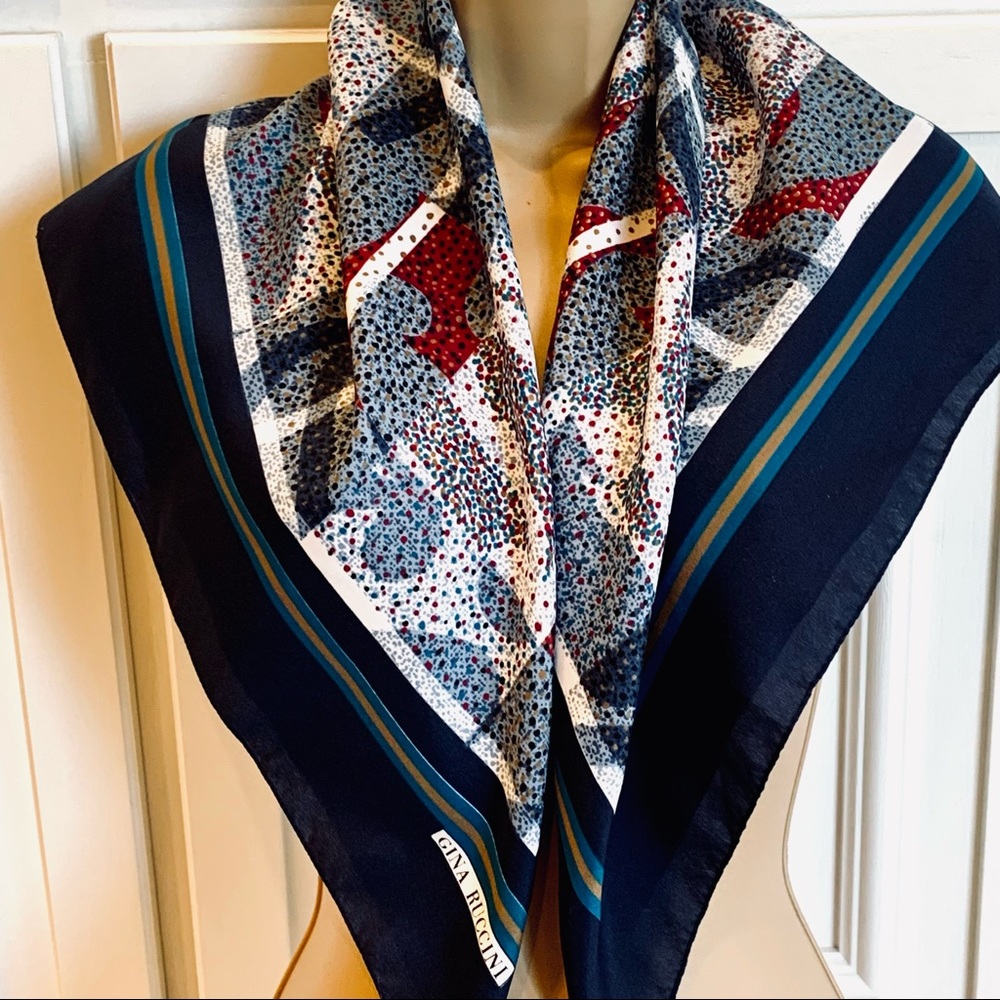 Gina Ruccini Polyester Scarf‎